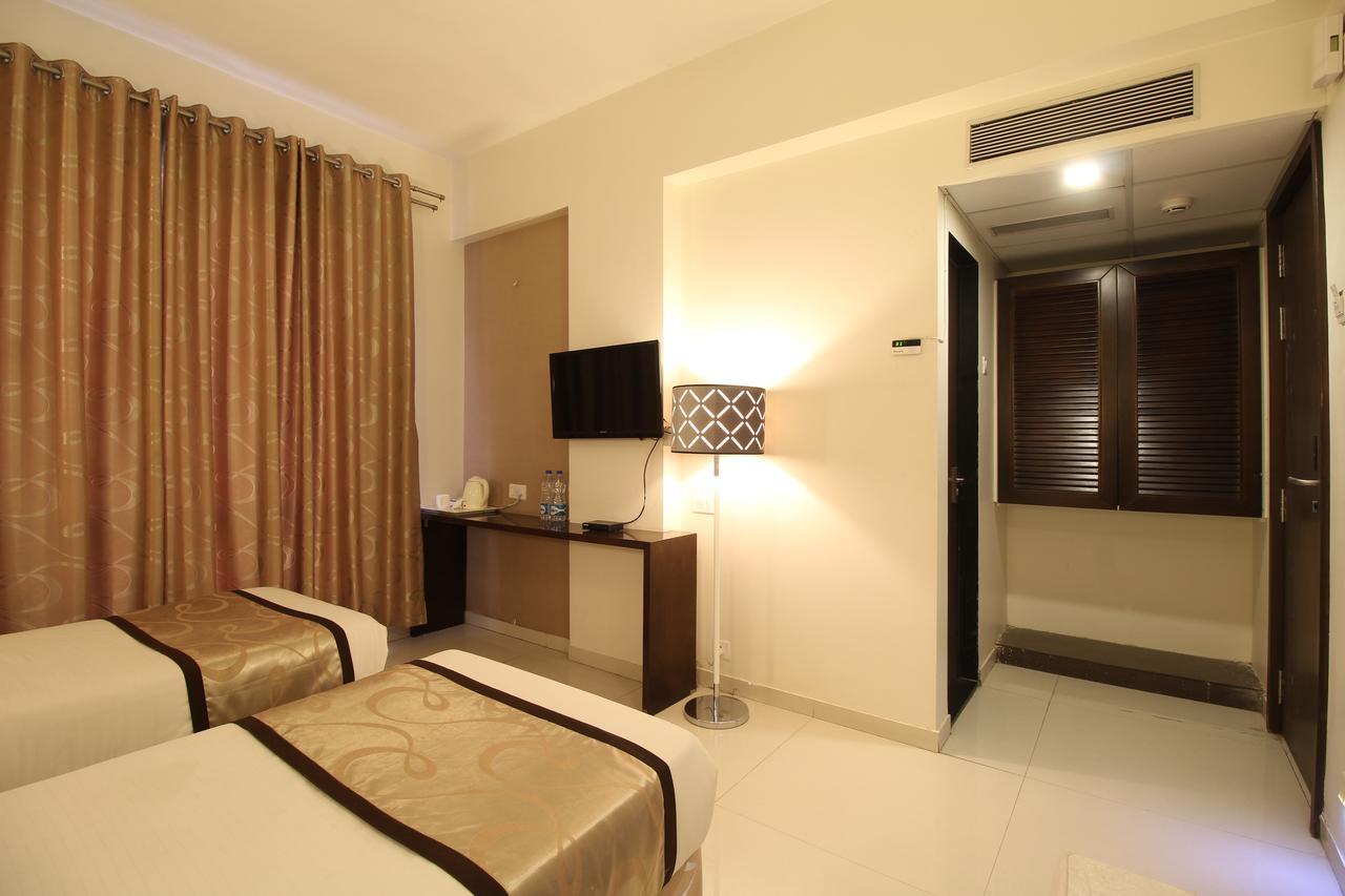 Hotel Executive Silver Inn Aurangabad  Eksteriør billede