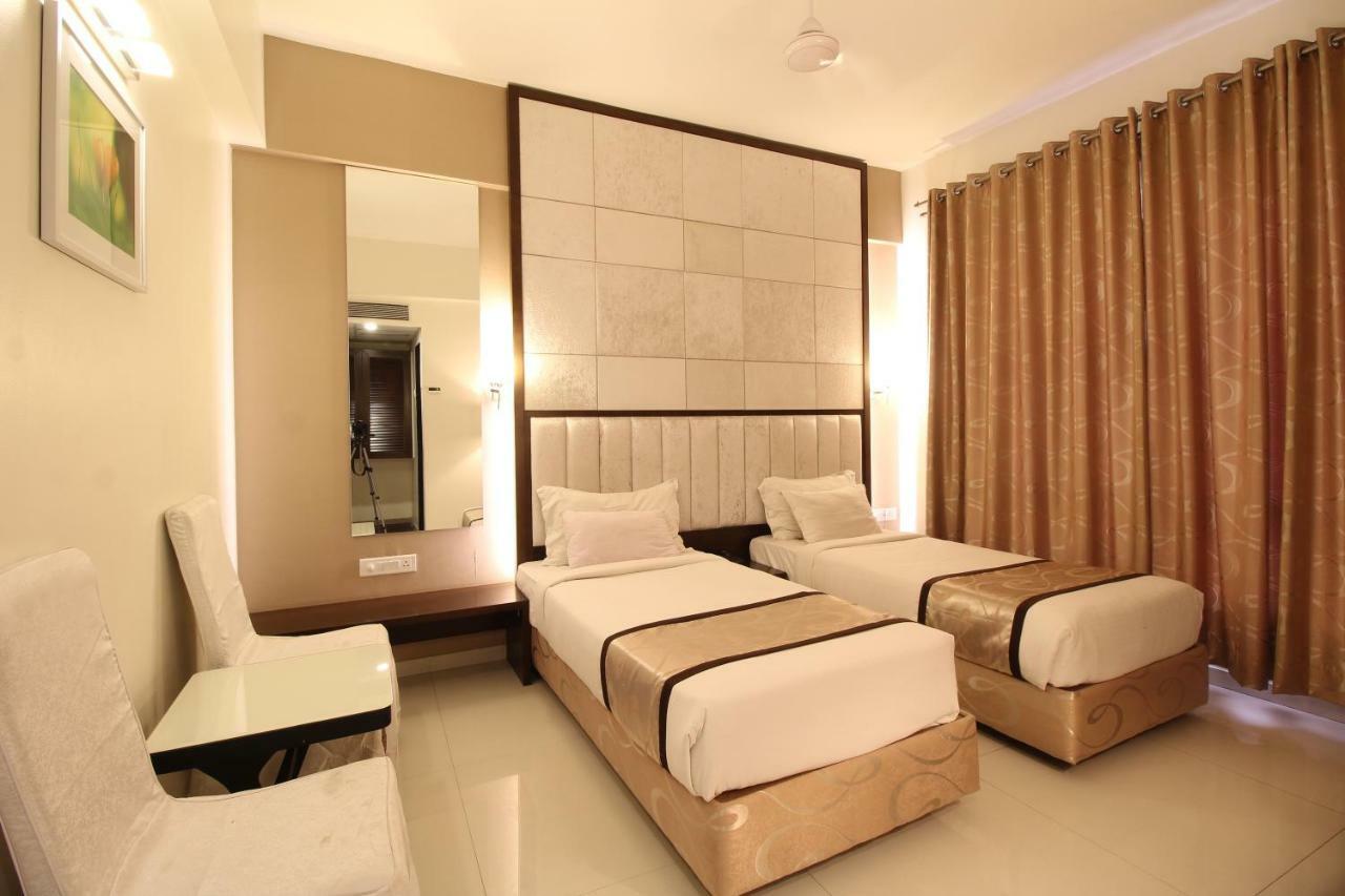 Hotel Executive Silver Inn Aurangabad  Eksteriør billede
